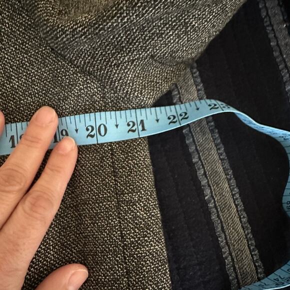 Zara Gray 100% Wool Structured Grey Blazer size Small NWT - Picture 5 of 14